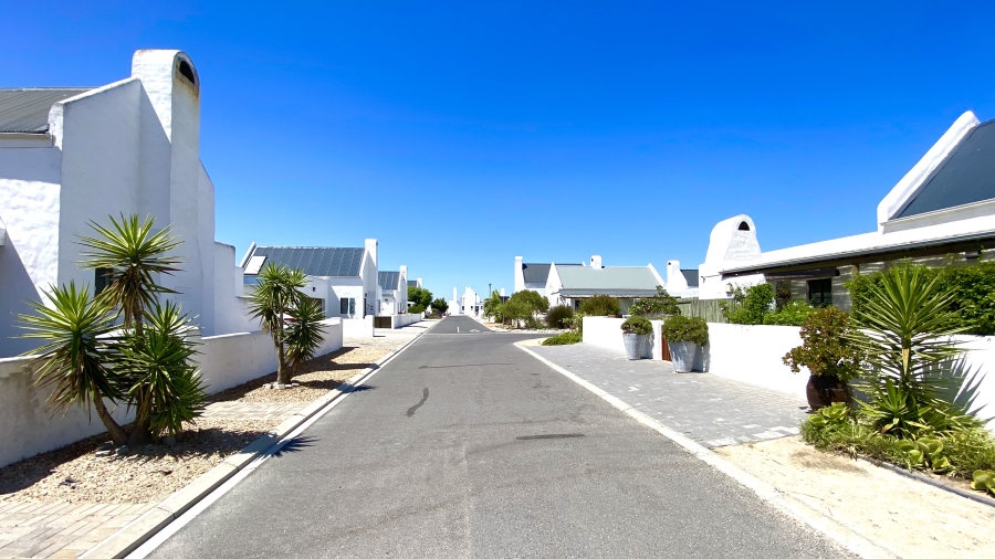 3 Bedroom Property for Sale in Laaiplek Western Cape